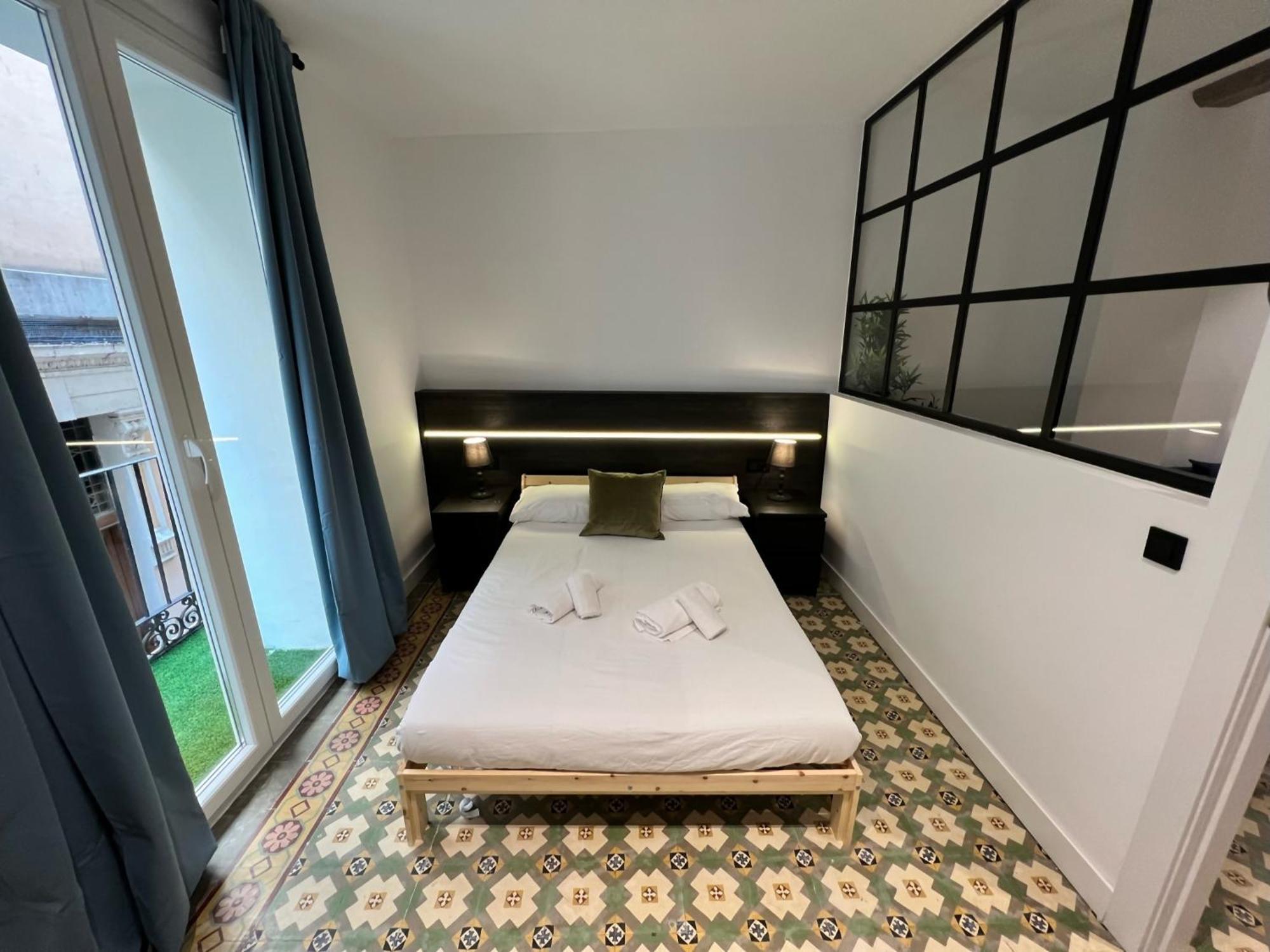 Apartamenticos El Tubo I Saragoça Quarto foto