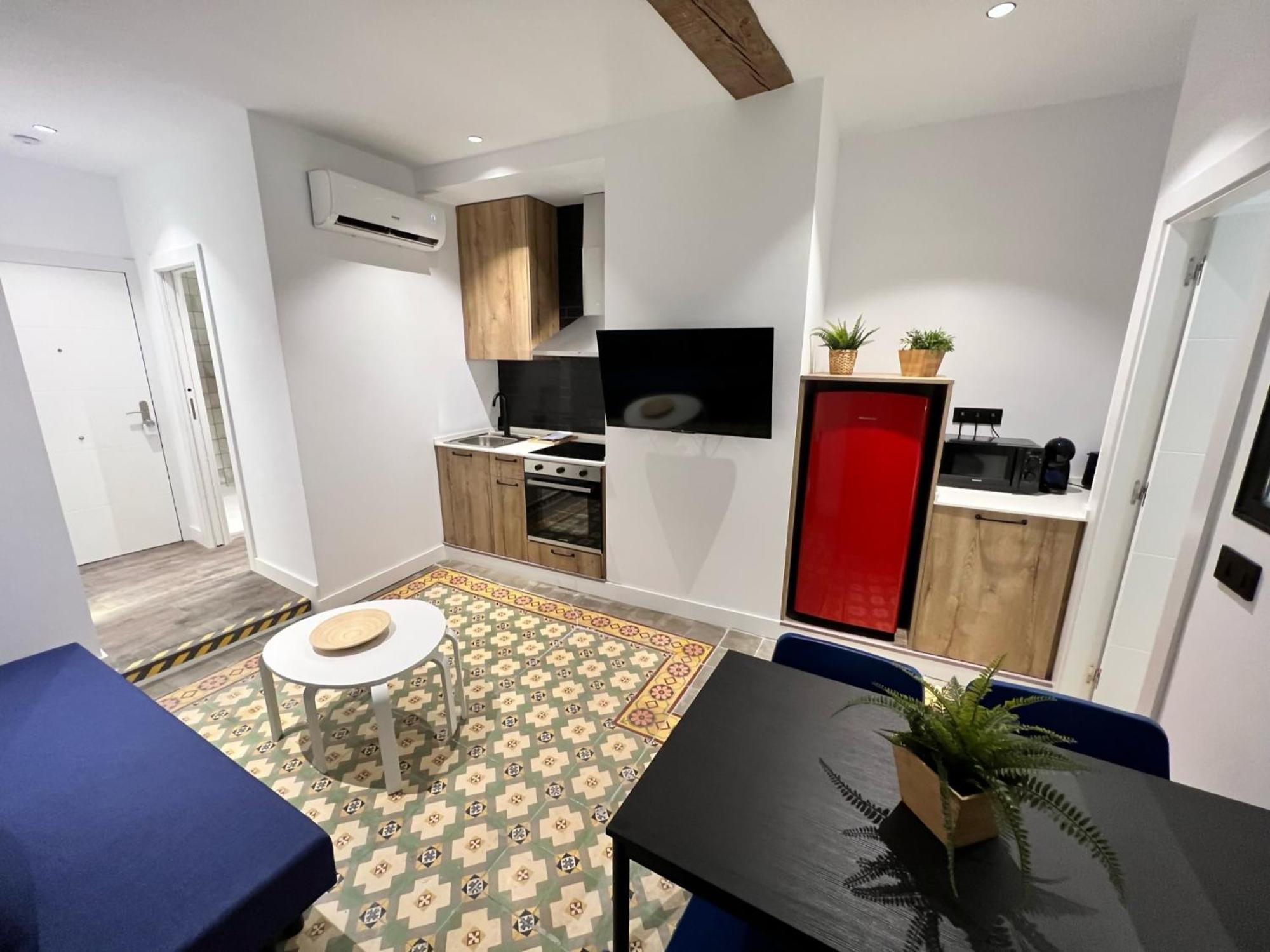 Apartamenticos El Tubo I Saragoça Quarto foto