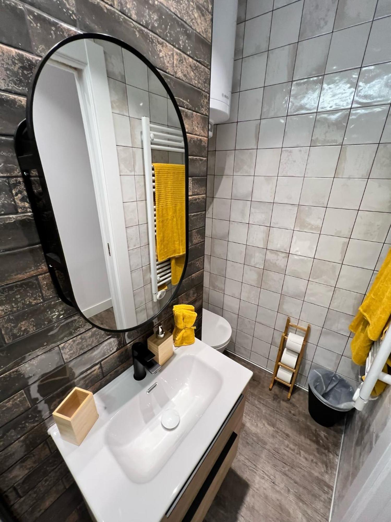Apartamenticos El Tubo I Saragoça Quarto foto
